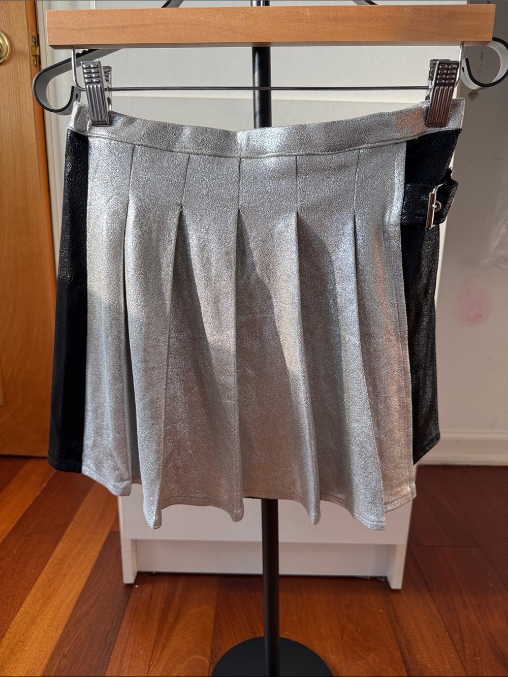 MIA Metallic Silver Black Pleated Skirt